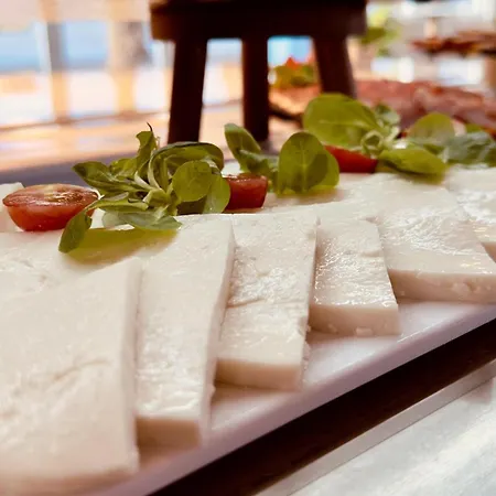 Aparthotel Bluesea Club Caleta Dorada 3*