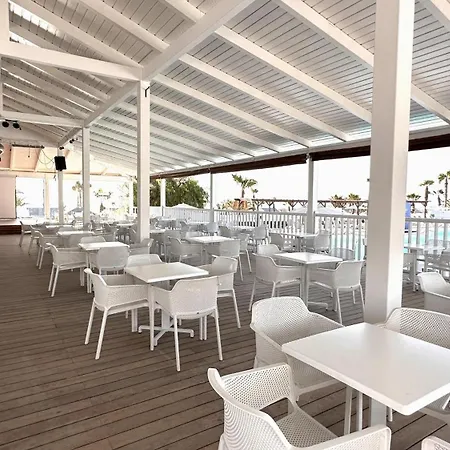 מלון דירות Caleta Dorada