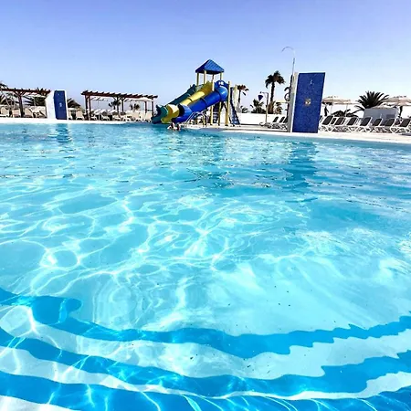 Caleta Dorada 3* קלטה דה פוסטה