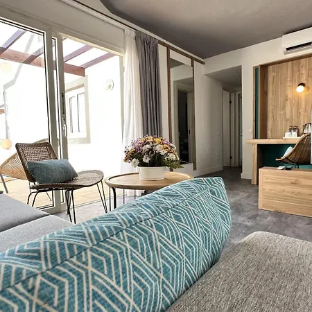 Ξενοδοχείο με διαμερίσματα Bluesea Club Caleta Dorada 3*